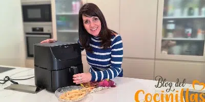 haciendo patatas fritas en freidora de aire Cosori